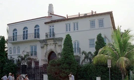 Vẻ lộng lẫy của biệt thự giá 2.600 tỷ đồng