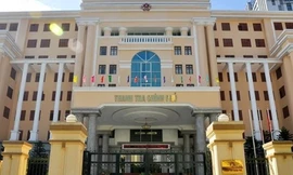 Đuổi việc cán bộ Thanh tra Chính phủ nhận 400 triệu của mẹ liệt sỹ