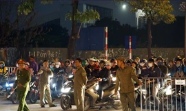 An ninh thắt chặt quanh sân Mỹ Đình trước giờ bóng lăn