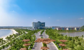 Khu du lịch quốc tế Đồi Rồng, tại quận Đồ Sơn.