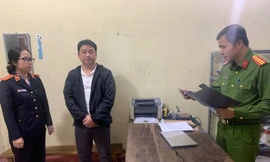 Bắt ông chủ người nước ngoài mua bán trái phép hóa đơn 