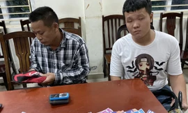 Xử lý 6 cò vé chuyên nghiệp trước giờ bóng lăn trận Việt Nam - Malaysia