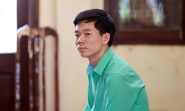 Bị cáo Hoàng Công Lương.