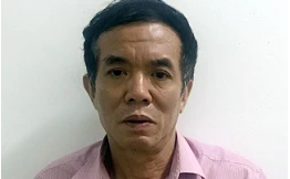 Bị can Phan Chí Dũng.