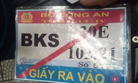 Đề nghị xử lý ô tô gắn phù hiệu Bộ Công an không hợp lệ