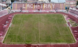 Công an Hải Phòng cảnh báo sân Lạch Tray không đủ tiêu chuẩn thi đấu