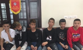 Hà Nội: Bắt 6 thanh niên trong vụ hỗn chiến ở phố đi bộ