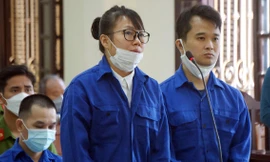 Bị cáo Trần Thị Kim Chi (đeo kính) - cựu Giám đốc OceanBank Hải Phòng tại tòa.