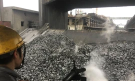 Khu vực đường ống thoát khói tại lò thổi số 2, Cty Thép Hòa Phát Hải Dương. Ảnh: Nguyễn Hoàn