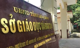 Chủ mưu vụ gian lận điểm thi ở Hoà Bình nâng 9,8 điểm cho cháu