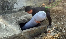 Nghi phạm thực hiện lại hành vi giấu xác phi tang. 