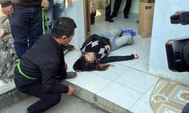 Bị can diễn tả lại quá trình gây án, giấu xác phi tang. Ảnh: CAHP