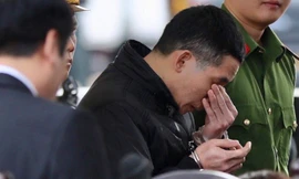 Bị cáo Lường Văn Lả bật khóc khi bị đề nghị tử hình cho 3 tội danh