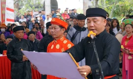 'Chỉ trời vạch đất', đọc hịch Minh thề ở hội thề không tham nhũng