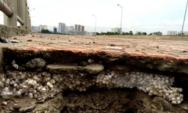 Bê tông lót xốp ở cầu vượt đường sắt Hà Nội