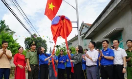 Khánh thành công trình thắp sáng đường quê, khởi công xây nhà nhân ái tại Hải Phòng