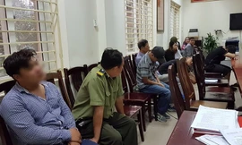 Bảo vệ thuộc VFF phe vé trận bán kết bị phạt 200.000 đồng