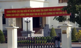 Hải Phòng: Xác minh bằng cấp của một Trưởng phòng Nội vụ quận