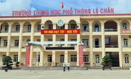 Hải Phòng: Bức xúc vì con vừa vào lớp 10, phải góp tiền xây trạm biến áp cho trường