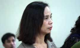 Cựu Phó giám đốc Sở không nhận tội, tự bào chữa.