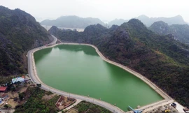 Hải Phòng sửa chữa bờ hồ nước ngọt lớn nhất Cát Bà