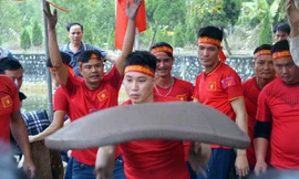 Về Hải Dương xem trai làng nổ pháo đất đầu xuân 