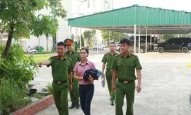 Bắt tạm giam cô giáo lừa tiền chạy việc