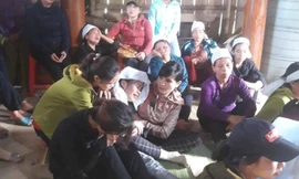 Bố mất khi đi thả lưới, nữ sinh đau đớn bỏ thi giữa chừng