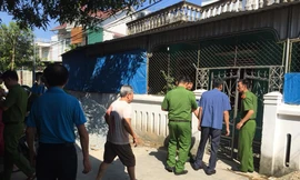 Hiện cơ quan công an đang bảo vệ hiện trường ngôi nhà nơi xảy ra sự việc