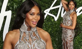 Naomi Campbell mặc xuyên thấu khoe đường cong siêu mẫu trứ danh