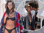 Alessandra Ambrosio diện áo tắm tình tứ bạn trai ở Cannes