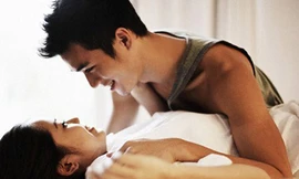 Ngực nhỏ, chồng vẫn yêu mê mệt