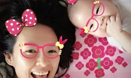 Chương Tử Di hạnh phúc khoe ảnh con gái yêu