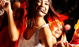 Phải làm sao khi có con rồi mà vợ vẫn ham chơi?