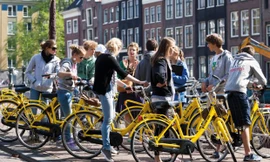 Người Hà Lan bảo vệ môi trường với văn hóa xe đạp