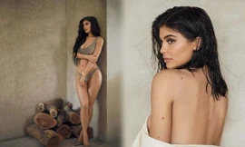 Cô nàng 19 tuổi nhà Kim Kardashian khoe ba vòng ‘đồng hồ cát’