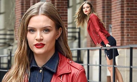 'Chân dài’ Josephine Skriver xinh như mộng trên phố