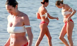 Thiên thần Candice Swanepoel gợi cảm ngỡ ngàng 3 tuần sau sinh