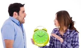 Vợ có khôn khi 'giam lỏng' chồng?