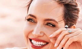 Angelina Jolie rạng rỡ đầy sức sống sau đổ vỡ hôn nhân