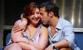 Những màn 'ăn vụng' 'chùi mép' sạch trơn