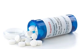 Phụ nữ mang thai dùng thuốc tiểu đường dễ sinh con thừa cân