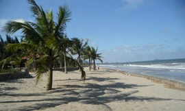 Ghé Biển Hải Tiến, nhiều địa điểm du lịch thú vị đang chờ bạn