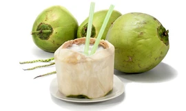 Nước mát trong mùa nắng nóng