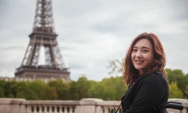 Cô gái Hàn Quốc liệt hai chân chu du thế giới