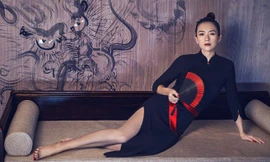 Chương Tử Di diện váy xẻ cao khoe chân dài miên man