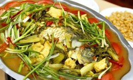 Cá chép om dưa, món ăn bài thuốc tuyệt vời