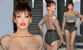 Tiệc hậu Oscar ‘nhức mắt’ vì nữ ca sĩ người Albani để ngực trần 