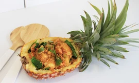 Cách làm cà ri dứa mới lạ thơm ngon