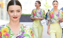 Miranda Kerr đẹp như đóa hoa rạng ngời giữa phố